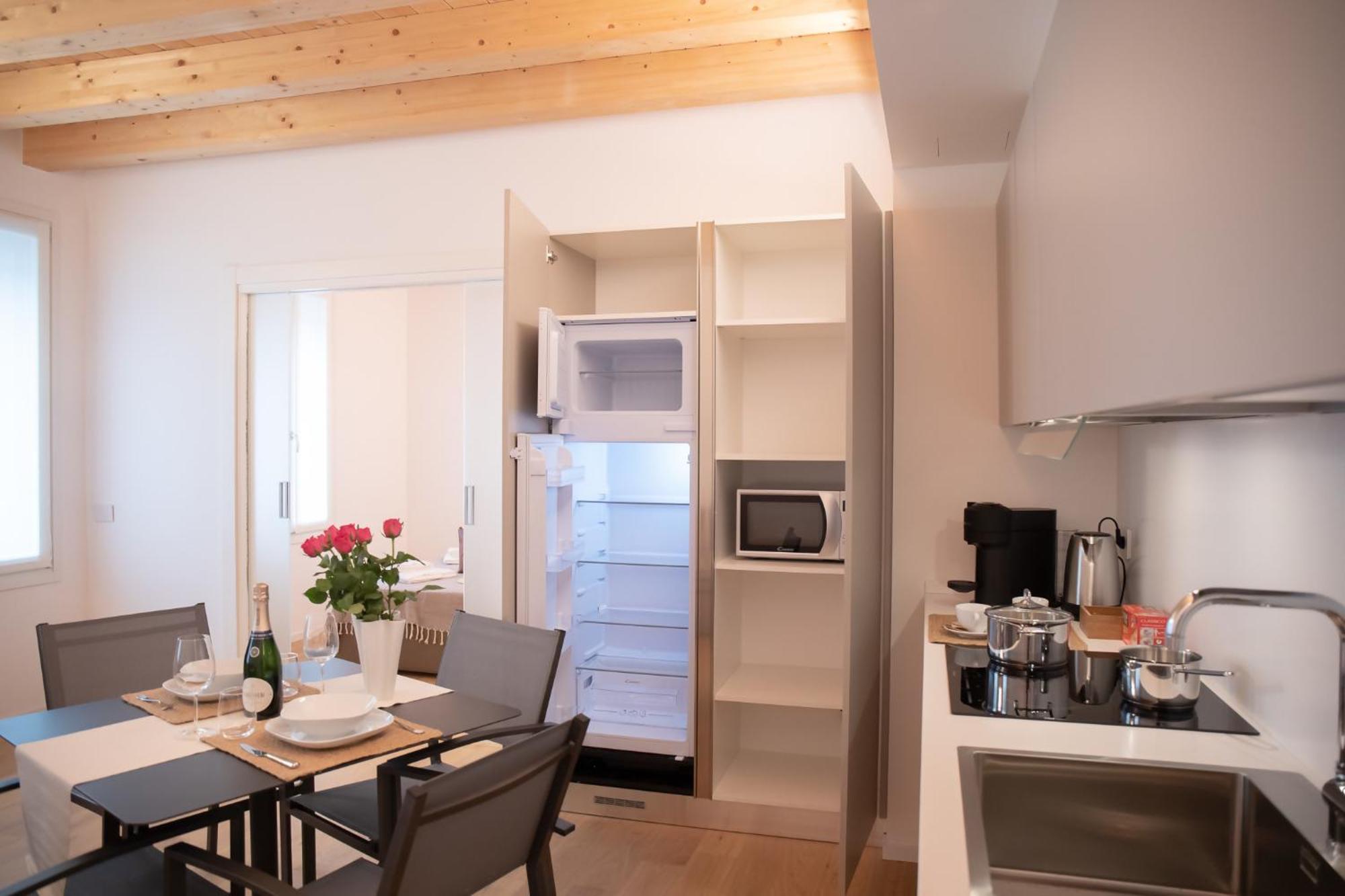 Amendola City View Apartments Suite Romantica Комо Экстерьер фото