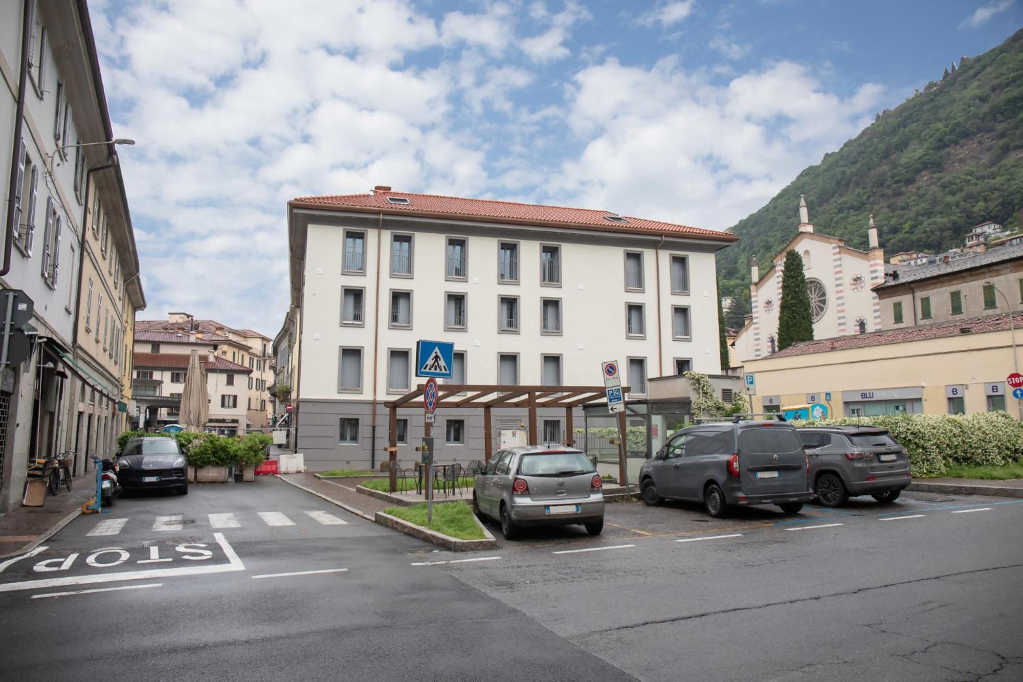 Amendola City View Apartments Suite Romantica Комо Экстерьер фото